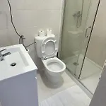 Δωμάτια σε οικογενειακή κατοικία Varanda Privada Iroom *