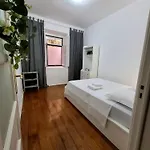 Varanda Privada Iroom Δωμάτια σε οικογενειακή κατοικία Lisboa