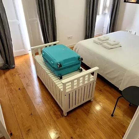 Varanda Privada Iroom Quarto em Acomodações Particulares Lisboa