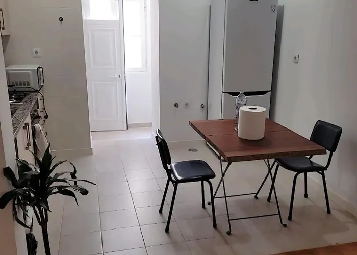 Varanda Privada Iroom Δωμάτια σε οικογενειακή κατοικία Lisboa