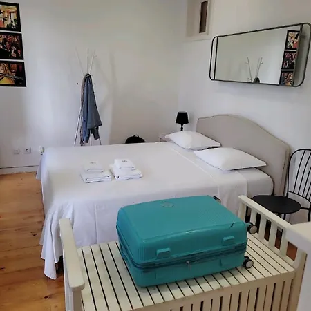 Δωμάτια σε οικογενειακή κατοικία Varanda Privada Iroom Lisboa