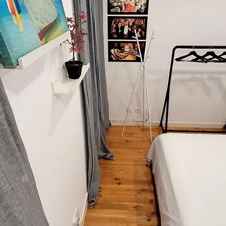 Δωμάτια σε οικογενειακή κατοικία Varanda Privada Iroom Lisboa