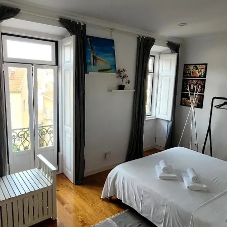 Varanda Privada Iroom Δωμάτια σε οικογενειακή κατοικία Lisboa