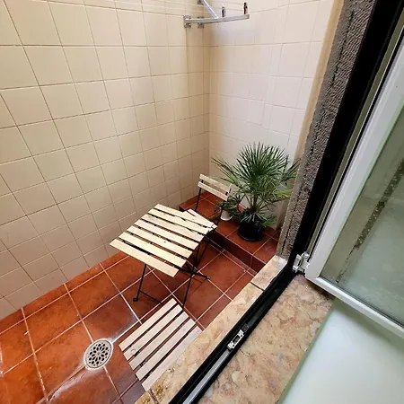 Varanda Privada Iroom Δωμάτια σε οικογενειακή κατοικία *